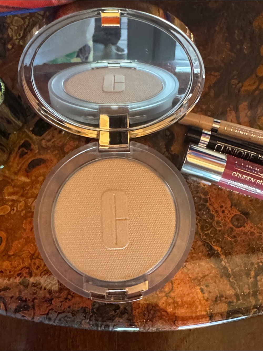 Clinique 11 Piece Makeup Set - Picture 8 of 12